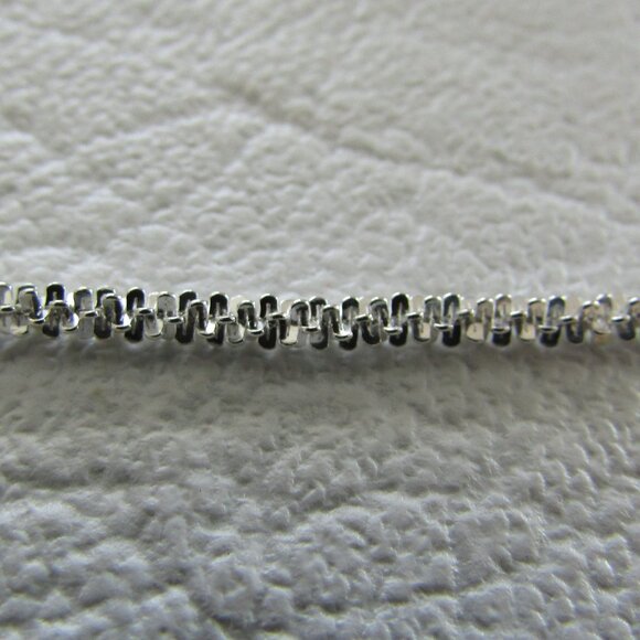Italian 925 Sterling Silver Diamond Cut Rope Chain Bracelet - 2 mm - NEW - Picture 5 of 12